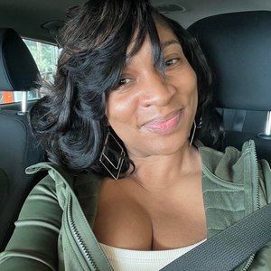 Meet your Posher, Keisha